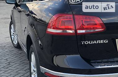 Позашляховик / Кросовер Volkswagen Touareg 2017 в 