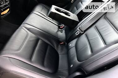 Позашляховик / Кросовер Volkswagen Touareg 2017 в 