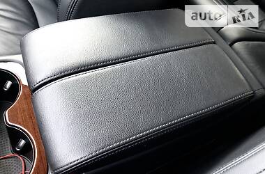 Позашляховик / Кросовер Volkswagen Touareg 2017 в 