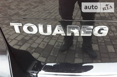 Позашляховик / Кросовер Volkswagen Touareg 2010 в 
