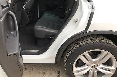 Позашляховик / Кросовер Volkswagen Touareg 2013 в 