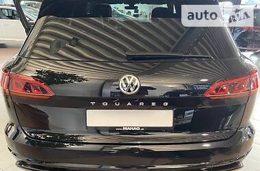 Позашляховик / Кросовер Volkswagen Touareg 2020 в 