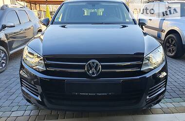 Позашляховик / Кросовер Volkswagen Touareg 2012 в 