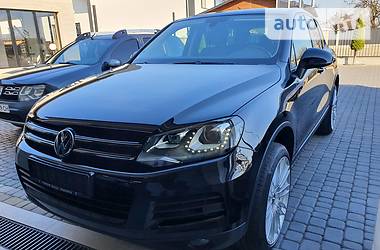 Позашляховик / Кросовер Volkswagen Touareg 2012 в 