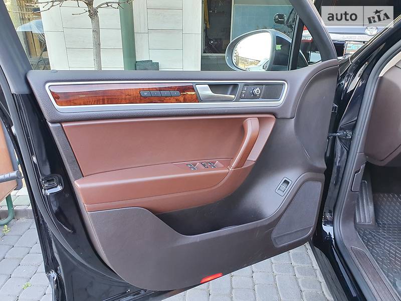 Внедорожник / Кроссовер Volkswagen Touareg 2012 в Коломые фото 45 Внедорожник / Кроссовер Volkswagen Touareg 2012 в Коломые