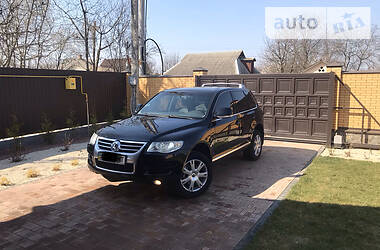 Позашляховик / Кросовер Volkswagen Touareg 2008 в 