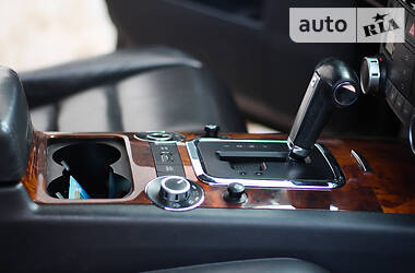 Позашляховик / Кросовер Volkswagen Touareg 2007 в 