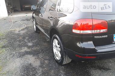 Позашляховик / Кросовер Volkswagen Touareg 2003 в 