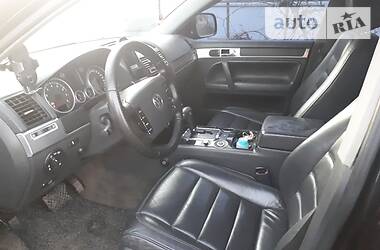 Позашляховик / Кросовер Volkswagen Touareg 2003 в 
