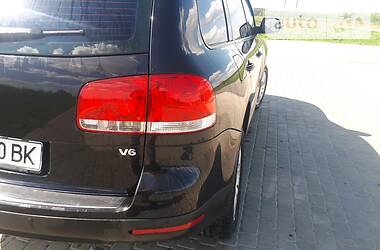 Позашляховик / Кросовер Volkswagen Touareg 2003 в 