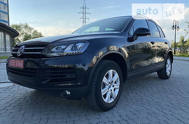 Внедорожник / Кроссовер Volkswagen Touareg 2012 в Ивано-Франковске