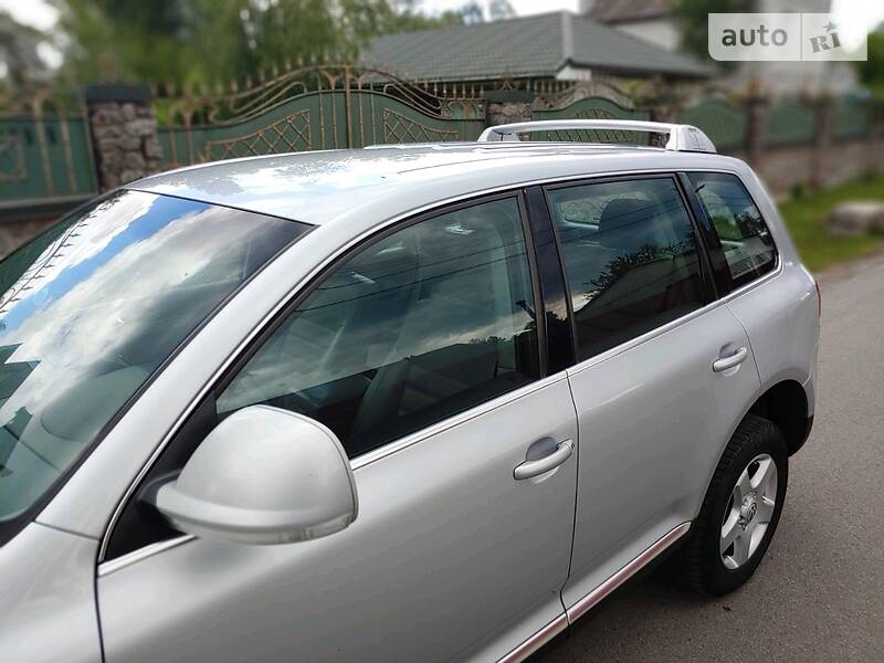 Позашляховик / Кросовер Volkswagen Touareg 2007 в Києві