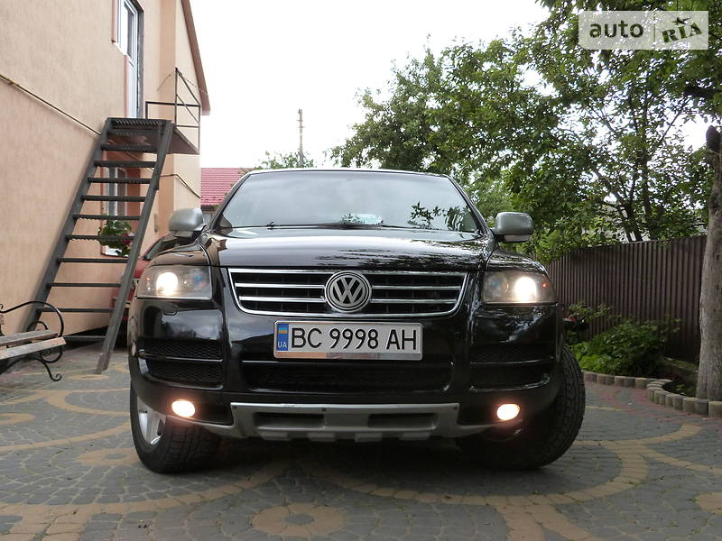 Позашляховик / Кросовер Volkswagen Touareg 2005 в Львові