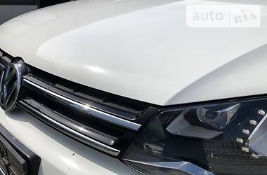 Внедорожник / Кроссовер Volkswagen Touareg 2014 в Тернополе