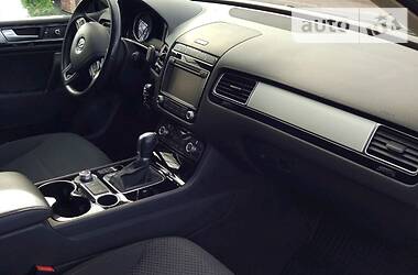 Позашляховик / Кросовер Volkswagen Touareg 2016 в 