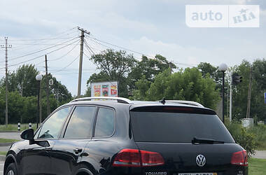 Позашляховик / Кросовер Volkswagen Touareg 2014 в Луцьку