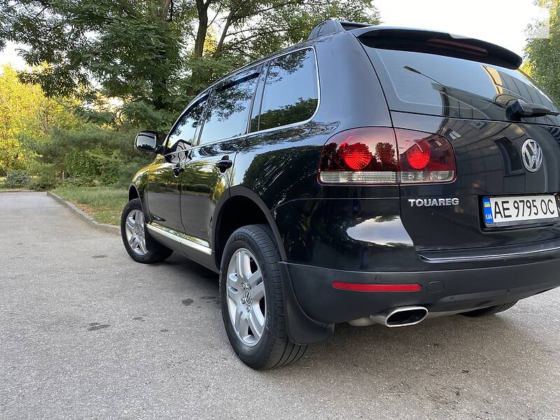 Позашляховик / Кросовер Volkswagen Touareg 2007 в Дніпрі