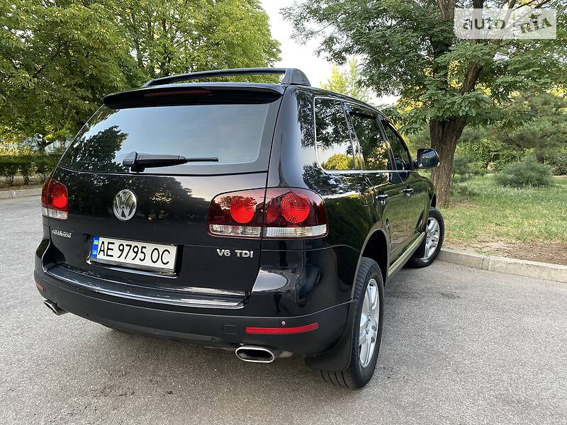 Позашляховик / Кросовер Volkswagen Touareg 2007 в Дніпрі