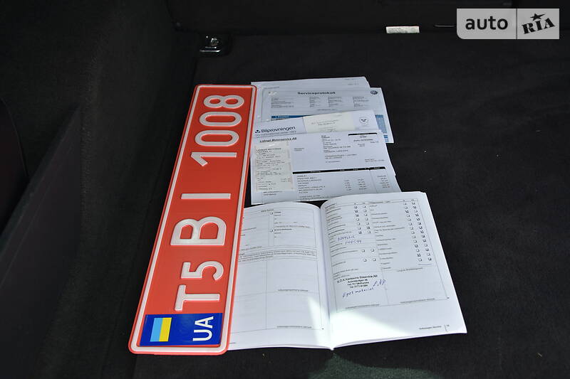 Позашляховик / Кросовер Volkswagen Touareg 2012 в Дрогобичі