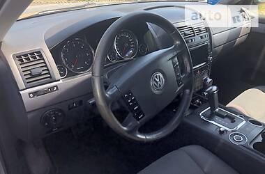 Позашляховик / Кросовер Volkswagen Touareg 2008 в Рівному