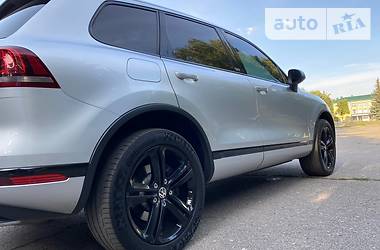 Универсал Volkswagen Touareg 2016 в 