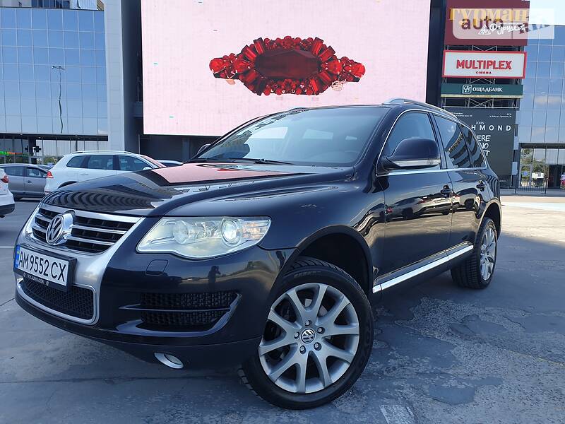 Позашляховик / Кросовер Volkswagen Touareg 2007 в Києві