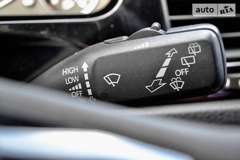 Позашляховик / Кросовер Volkswagen Touareg 2012 в Києві фото 45 Позашляховик / Кросовер Volkswagen Touareg 2012 в Києві