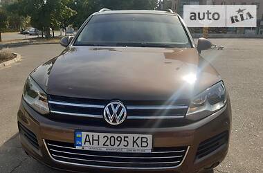Внедорожник / Кроссовер Volkswagen Touareg 2012 в Краматорске