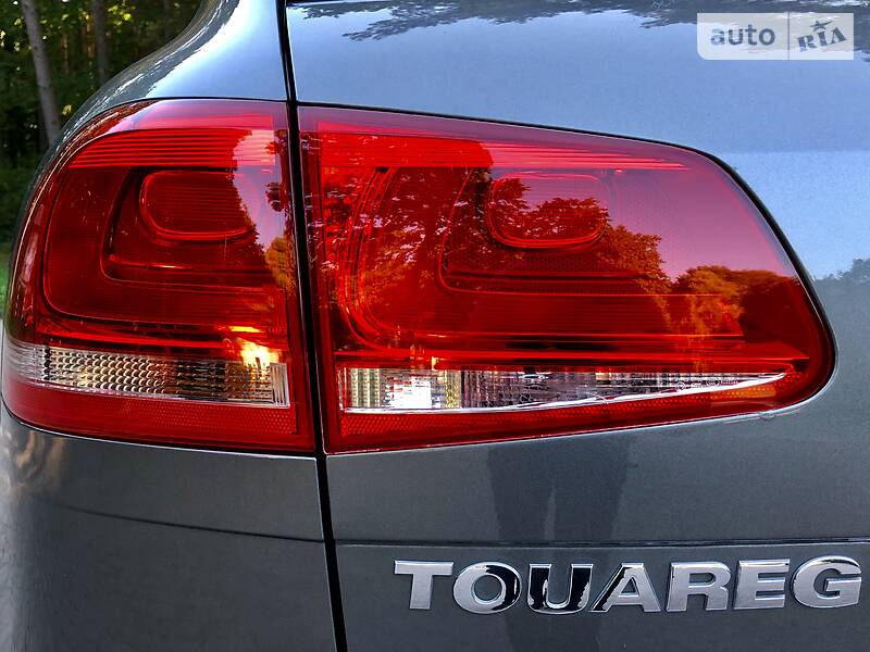 Позашляховик / Кросовер Volkswagen Touareg 2015 в Дрогобичі