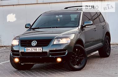 Внедорожник / Кроссовер Volkswagen Touareg 2005 в Одессе