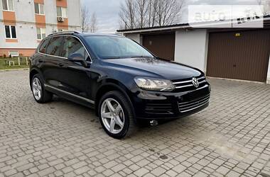 Внедорожник / Кроссовер Volkswagen Touareg 2010 в Малине