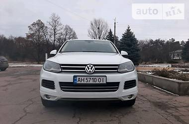 Внедорожник / Кроссовер Volkswagen Touareg 2012 в Славянске