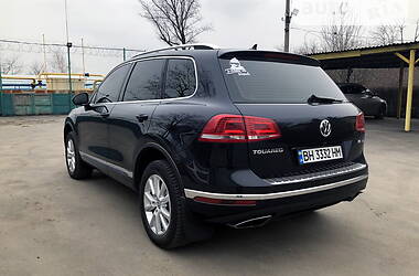 Внедорожник / Кроссовер Volkswagen Touareg 2017 в Одессе