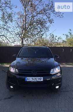 Внедорожник / Кроссовер Volkswagen Touareg 2012 в Первомайске