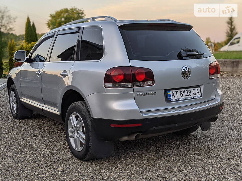 Позашляховик / Кросовер Volkswagen Touareg 2008 в Косові