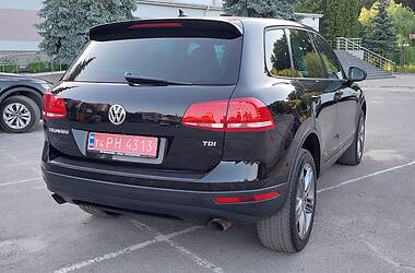 Позашляховик / Кросовер Volkswagen Touareg 2016 в Тернополі