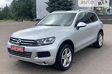 Внедорожник / Кроссовер Volkswagen Touareg 2010 в Ровно