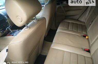 Позашляховик / Кросовер Volkswagen Touareg 2009 в 