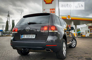 Внедорожник / Кроссовер Volkswagen Touareg 2008 в Николаеве