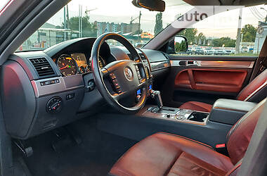 Внедорожник / Кроссовер Volkswagen Touareg 2008 в Николаеве