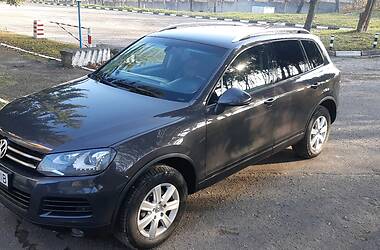 Позашляховик / Кросовер Volkswagen Touareg 2011 в Львові