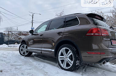 Внедорожник / Кроссовер Volkswagen Touareg 2013 в Ивано-Франковске