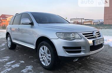 Внедорожник / Кроссовер Volkswagen Touareg 2007 в Тячеве