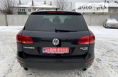 Внедорожник / Кроссовер Volkswagen Touareg 2012 в Луцке