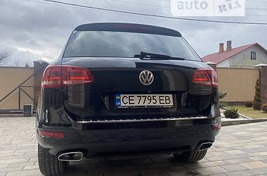 Универсал Volkswagen Touareg 2013 в Черновцах