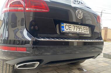 Универсал Volkswagen Touareg 2013 в Черновцах