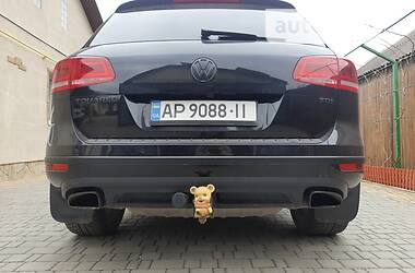 Внедорожник / Кроссовер Volkswagen Touareg 2015 в Запорожье