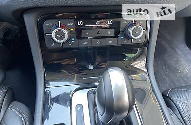 Позашляховик / Кросовер Volkswagen Touareg 2018 в Дубні