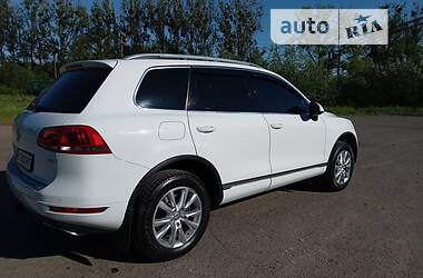 Внедорожник / Кроссовер Volkswagen Touareg 2012 в Львове