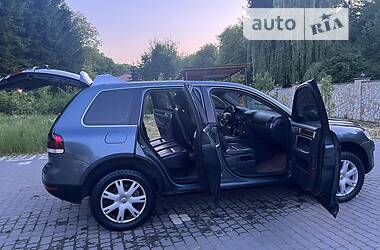 Внедорожник / Кроссовер Volkswagen Touareg 2008 в Тячеве